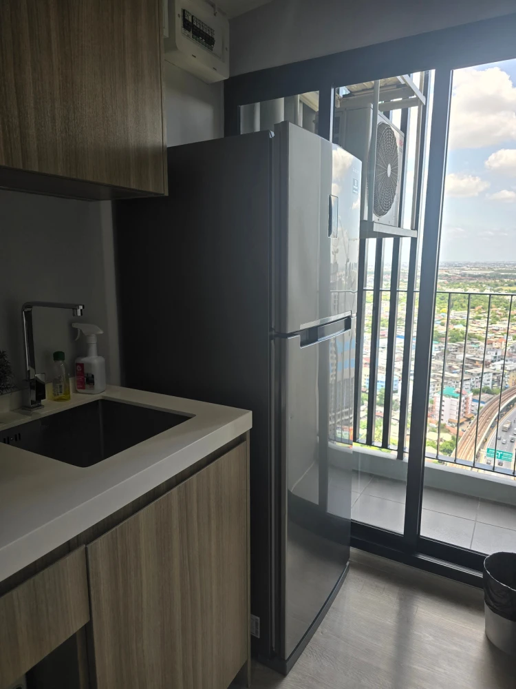 For rent: Altitude Unicorn Sathorn - Tha Phra, 30th floor, fully furnished, ready to move in. Book now!
