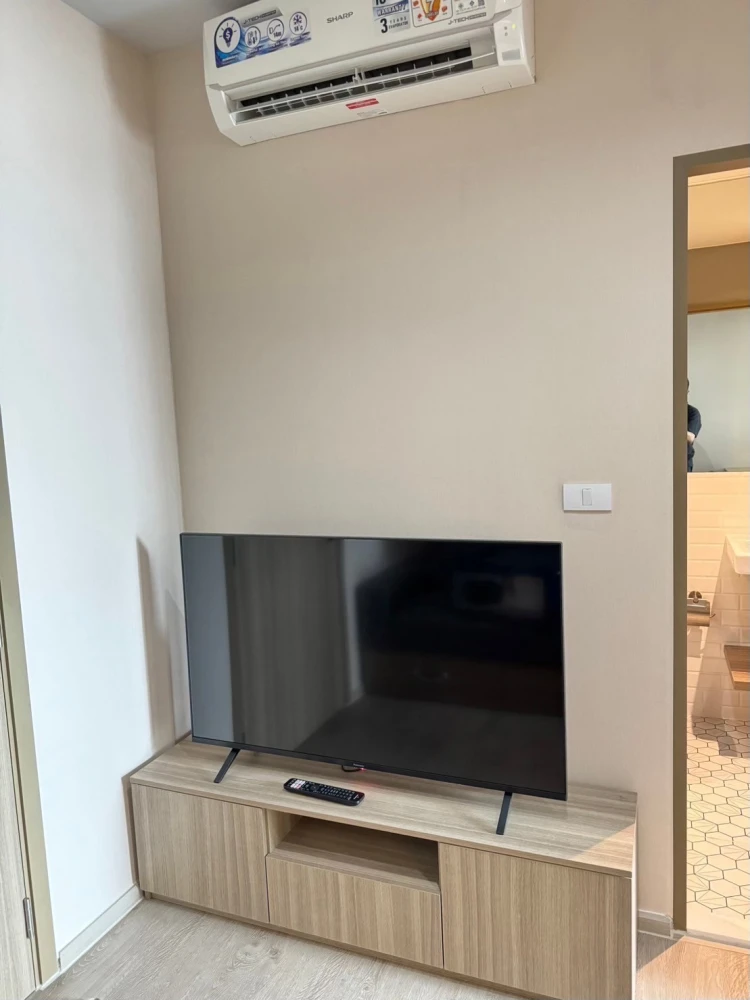 Altitude Unicorn Sathorn - Tha Phra for rent, ready to move in, fully furnished, complete with amenities. Reserve now before it's too late.