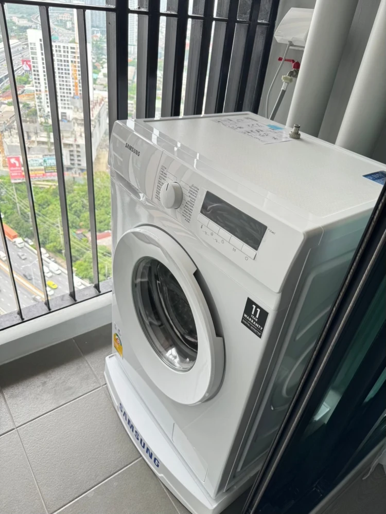 Altitude Unicorn Sathorn - Tha Phra for rent, ready to move in, fully furnished, complete with amenities. Reserve now before it's too late.