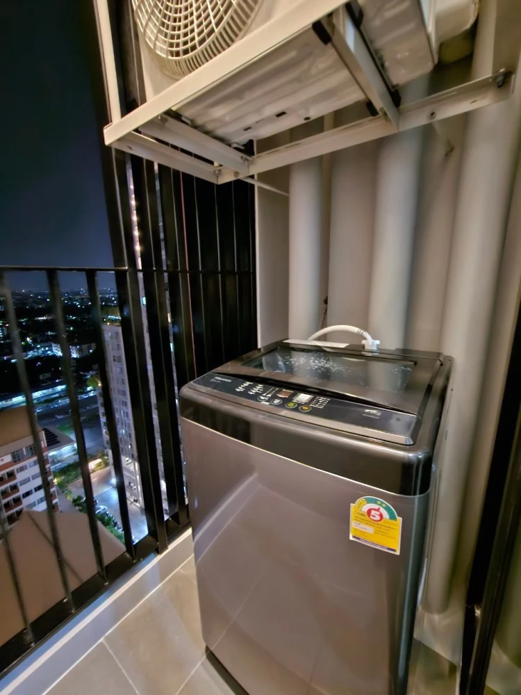 For rent: Altitude Unicorn Sathorn-Tha Phra, nice room, high floor, fully furnished, hurry and book now before you miss out+++