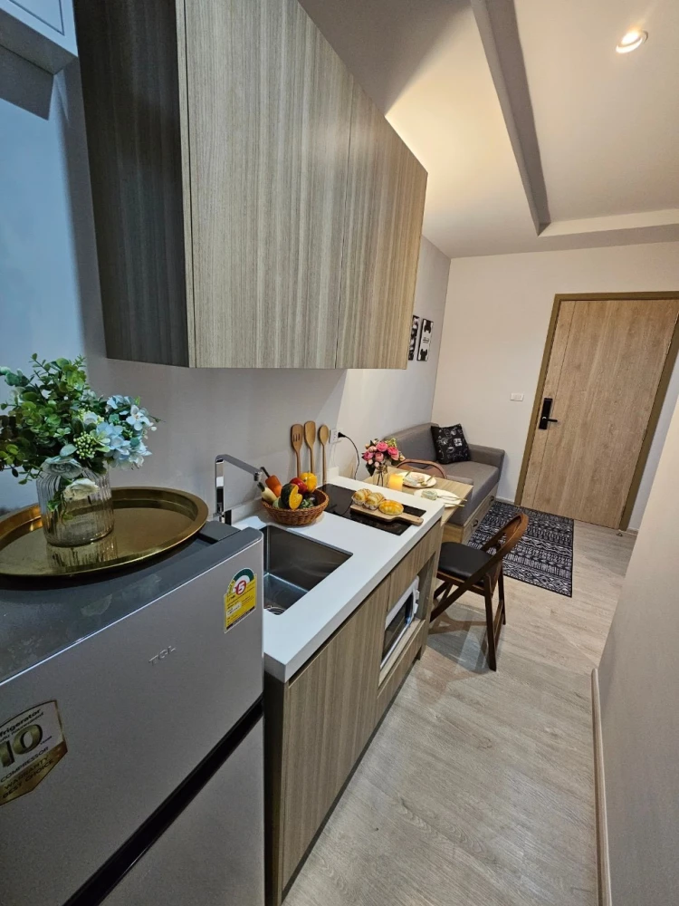 For rent: Altitude Unicorn Sathorn-Tha Phra, nice room, high floor, fully furnished, hurry and book now before you miss out+++
