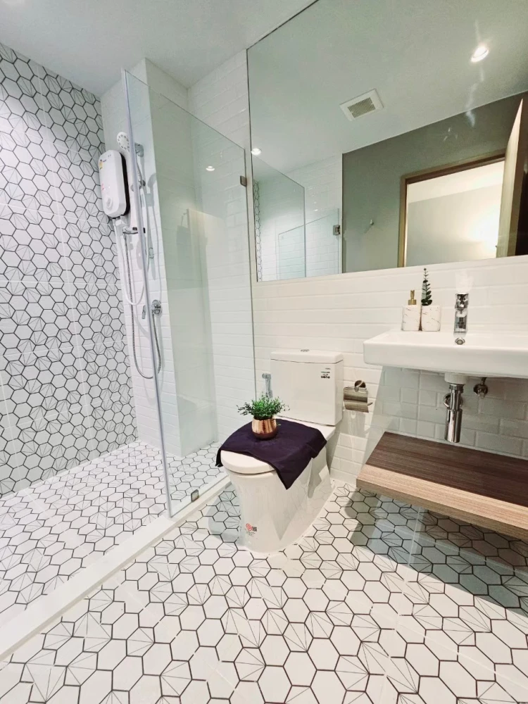 For rent: Altitude Unicorn Sathorn-Tha Phra, nice room, high floor, fully furnished, hurry and book now before you miss out+++
