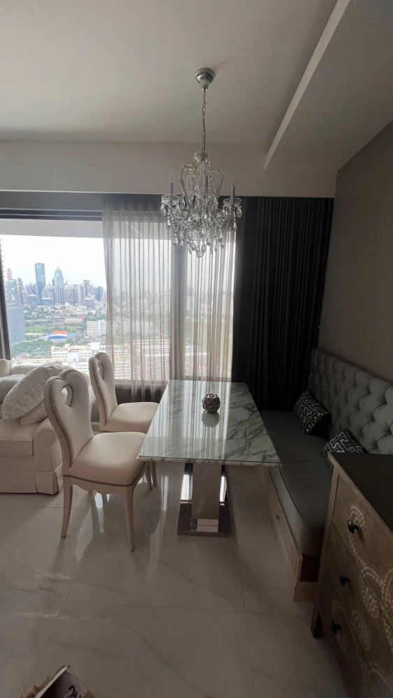 For rent: Amanta Lumpini, 2 bedrooms. Spacious and comfortable, fully furnished. Book now!