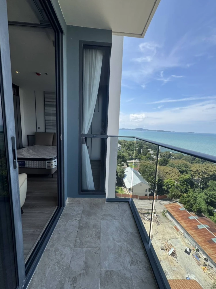 For rent: Andromeda Pattaya, 1 bedroom, 1 bathroom, 9th floor, fully furnished, stunning sea view. Book now!