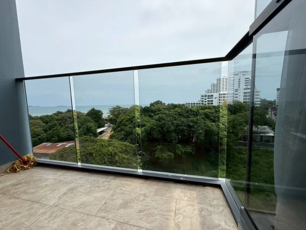 For rent: Andromeda Pattaya, Pratumnak Hill, 34 sq m, 6th floor. Beautiful built-in furnishings. Book now!