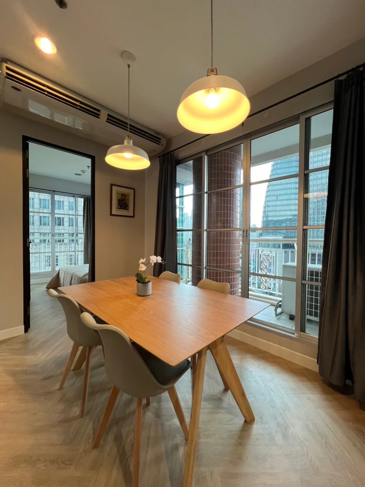 For rent: AP CitiSmart Sukhumvit 18, 2 bedrooms, 2 bathrooms, 1 walk-in closet. Book now! Don't miss out!