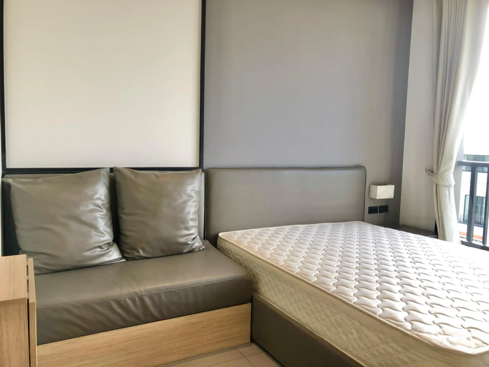 ให้เช่า AQ Alix-Residence Soonvijai ชั้น 4 ห้องมุม เห็นวิวต้นไม้ร่มรื่นสบายตา ตกแต่งครบๆ สนใจจองเลยจ้า