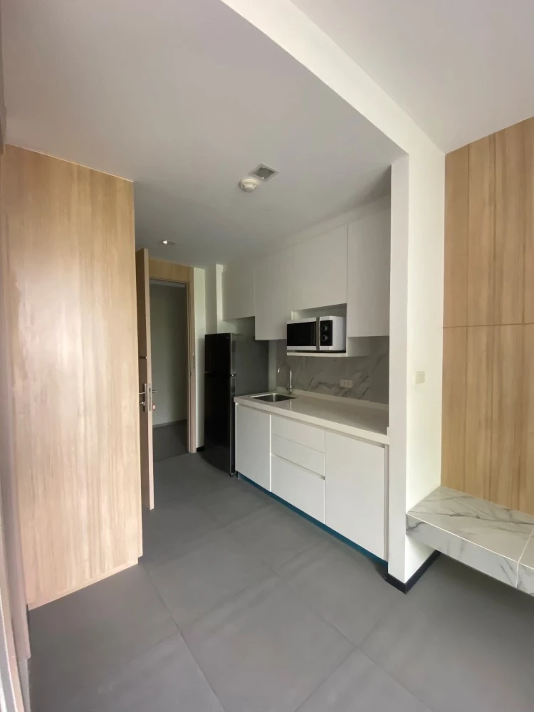 For rent: AQ Alix-Residence Soonvijai, fully furnished and comfortable unit. Don't miss out!