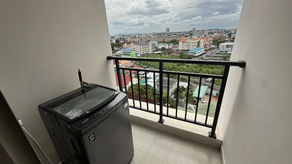 Arcadia Beach Continental for rent, nice room, 8th floor, fully furnished and electric appliances. Reserve now!