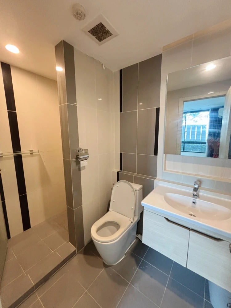For Rent: Artemis Sukhumvit 77, 6th Floor. Fully furnished. Book now—don't miss out!
