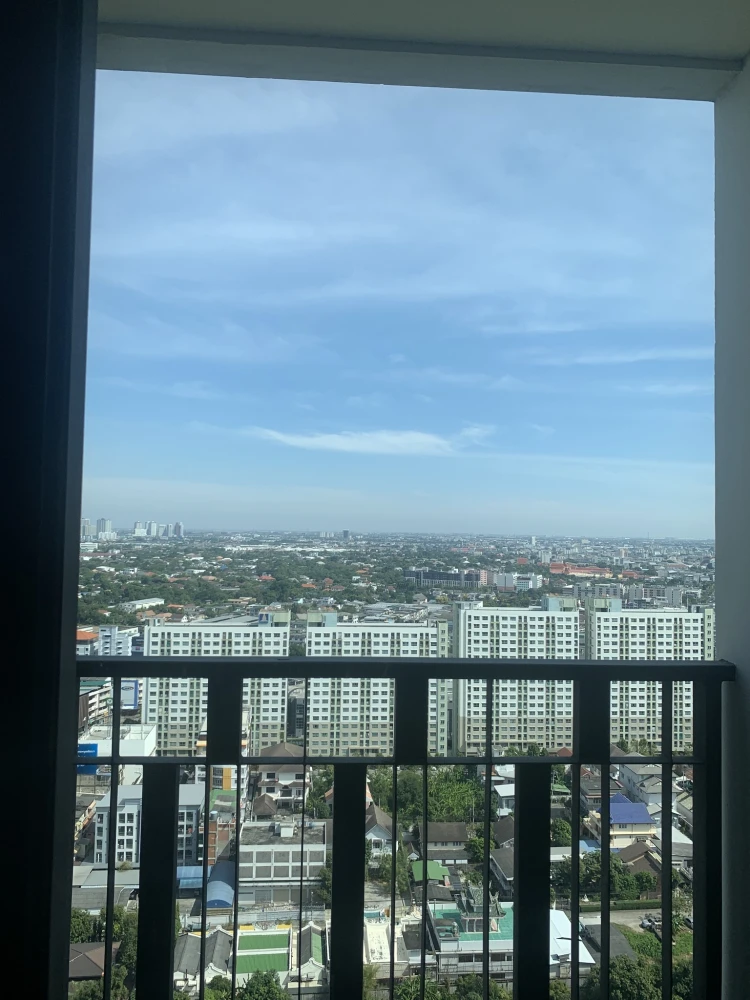 For rent: Artemis Sukhumvit 77, high floor, open view, no buildings blocking the way, room not on the road, no traffic noise, quiet, reserve now.