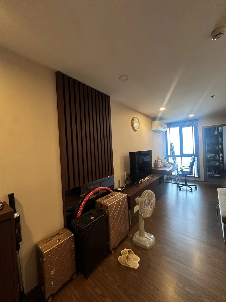 For rent: Artisan Ratchada, 1 bedroom, 1 bathroom, spacious living area, fully furnished. Book now!