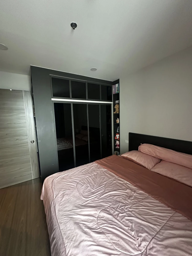 For rent: Artisan Ratchada, 1 bedroom, 1 bathroom, spacious living area, fully furnished. Book now!