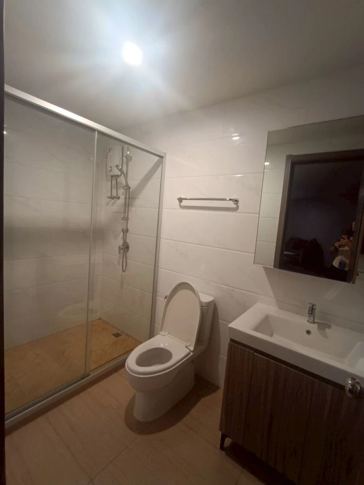 For rent: Artisan Ratchada, 22nd floor, fully furnished. Book now!