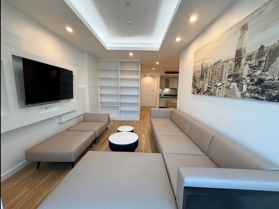For rent: Ascott Sathorn condo, 2 bedrooms, 2 bathrooms, fully furnished, high floor, beautiful city view. Don't miss out!