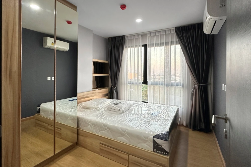 For rent ASHER Ratchada-Huai Khwang, 1 bedroom, 1 bathroom, good location, easy to travel, complete facilities, reserve now.