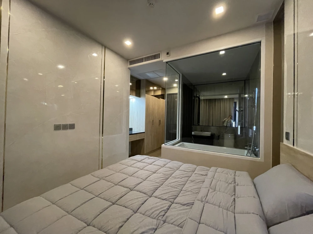 ให้เช่า Ashton Asoke 2 ห้องนอน วิวเมือง แต่งครบ สนใจรีบจองเลย ห้ามพลาด