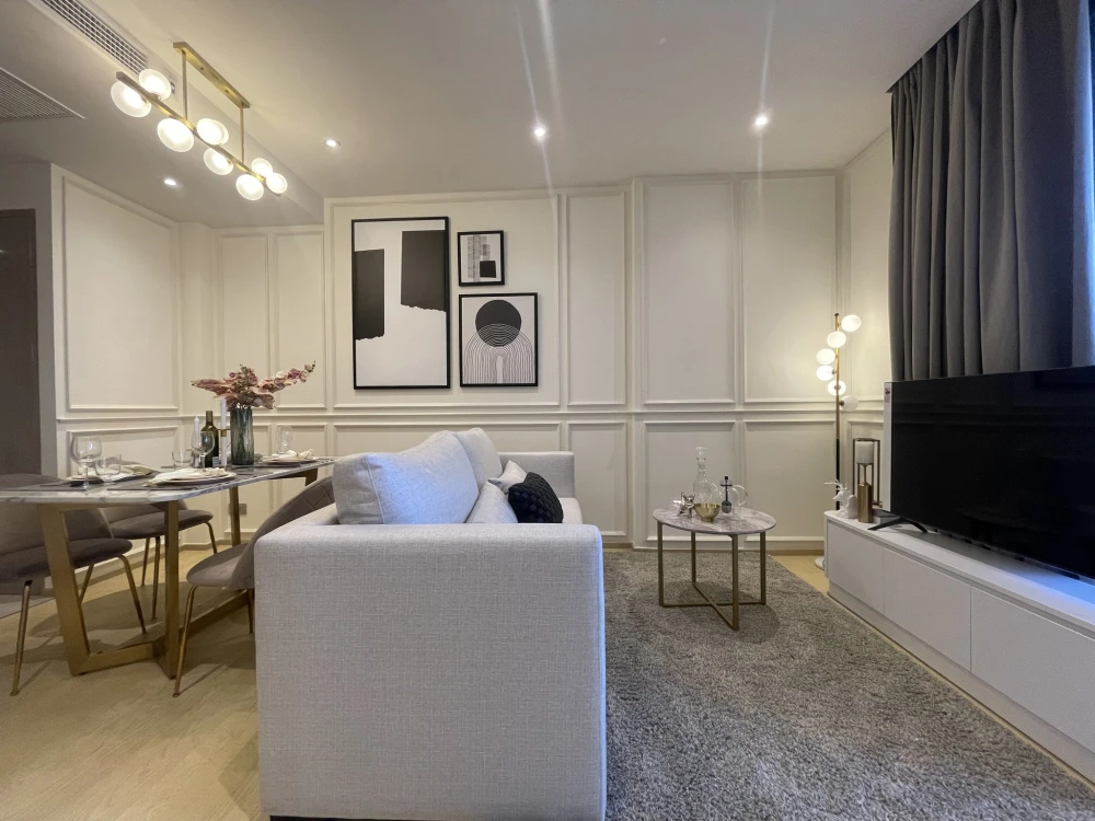 For rent: Ashton Asoke Rama 9, beautifully decorated room, well-built-in, complete in one place, just drag your bags and move in.