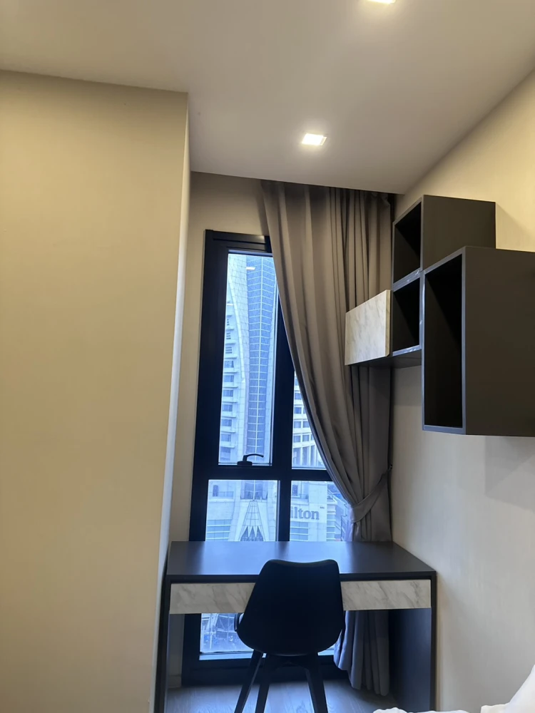 For rent: Ashton Asoke, ready to move in, fully furnished, you'll regret it if you don't book.