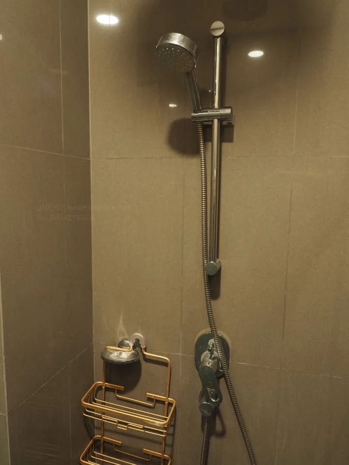 For rent: Ashton Chula-Silom condo, very high floor, stunning view with no obstructing buildings, including a view of the MahaNakhon tower. Comes with