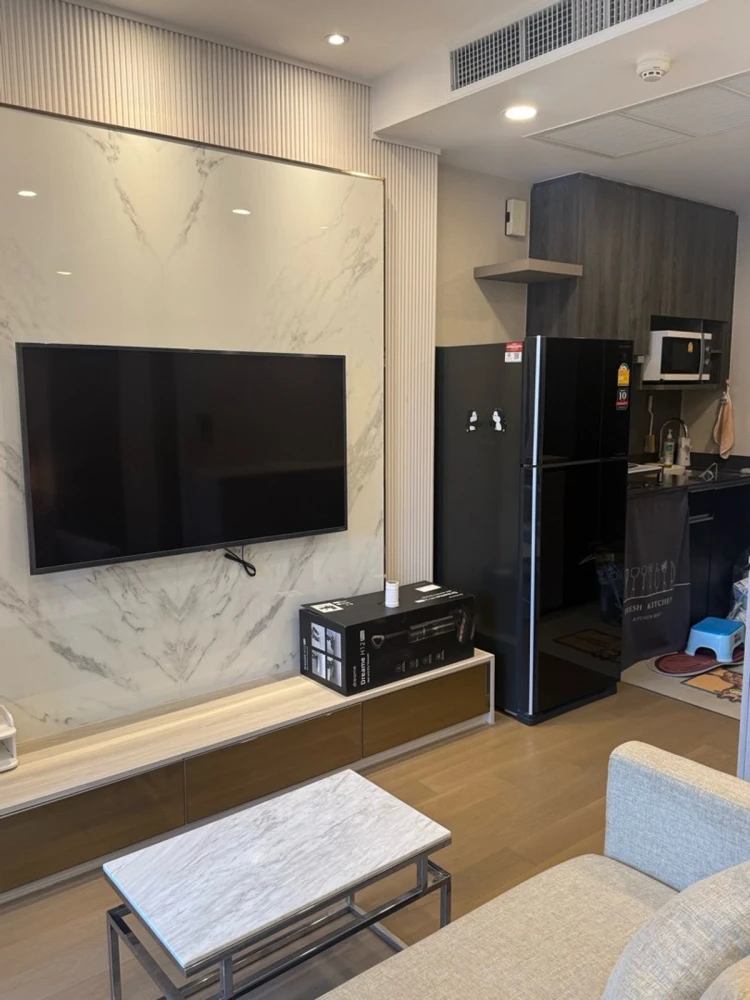 For rent: Ashton Chula–Silom, 14th floor, fully furnished, very livable. Book now, don't miss out!