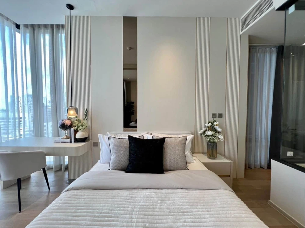 Rent condo Ashton Silom