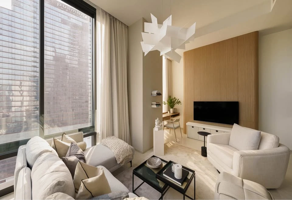 Ashton Silom for rent, beautifully decorated room with a theme, comes with complete furniture and appliances, beautiful view, reserve now!