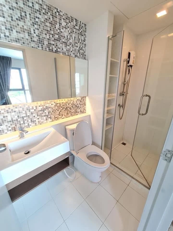 Condo for rent at Aspen Condo Lasalle, 7th floor, pool view. Fully furnished—book now!