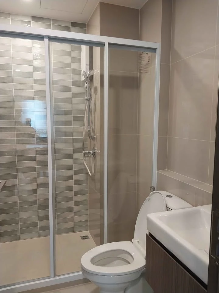 For rent Aspire arun prive, spacious room, lots of usable space. If you don't book, you'll regret it later.