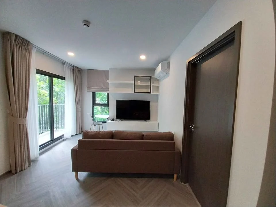 For rent Aspire arun prive, spacious room, lots of usable space. If you don't book, you'll regret it later.