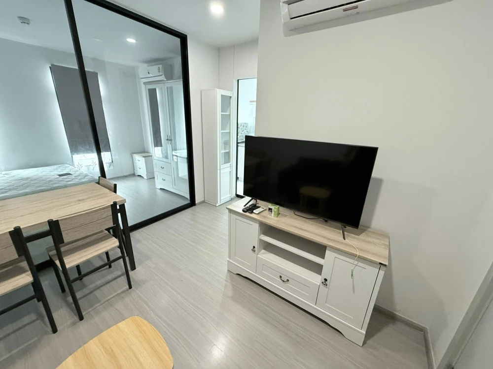 For rent: Aspire Asoke - Ratchada, nice room, 4th floor, fully furnished and equipped. Reserve now!