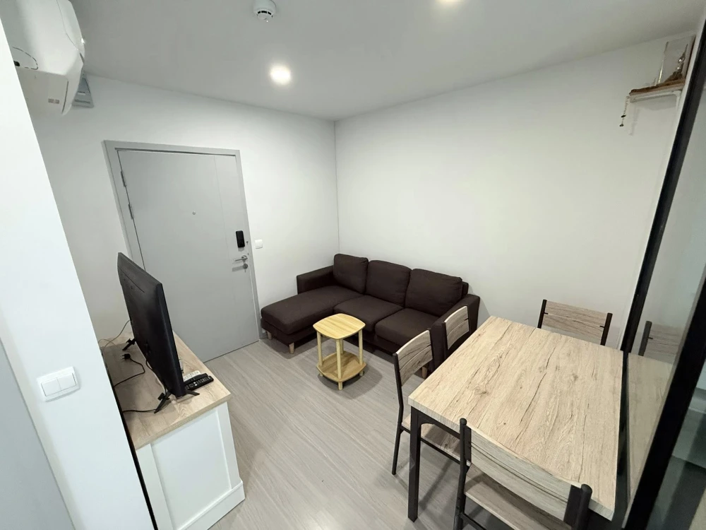 For rent: Aspire Asoke - Ratchada, nice room, 4th floor, fully furnished and equipped. Reserve now!