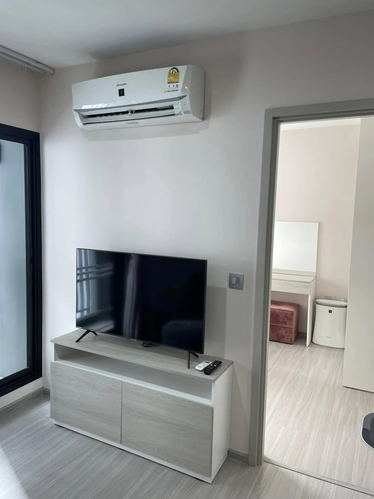 For rent: Aspire Erawan Prime, 1 bedroom, 1 bathroom, 8th floor, swimming pool view, fully furnished, reserve now!