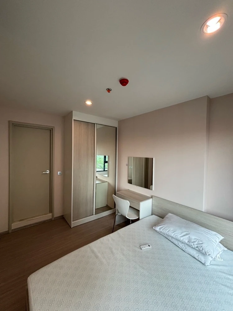 Aspire Erawan Prime condo for rent, fully furnished. Book now! Don't miss out!