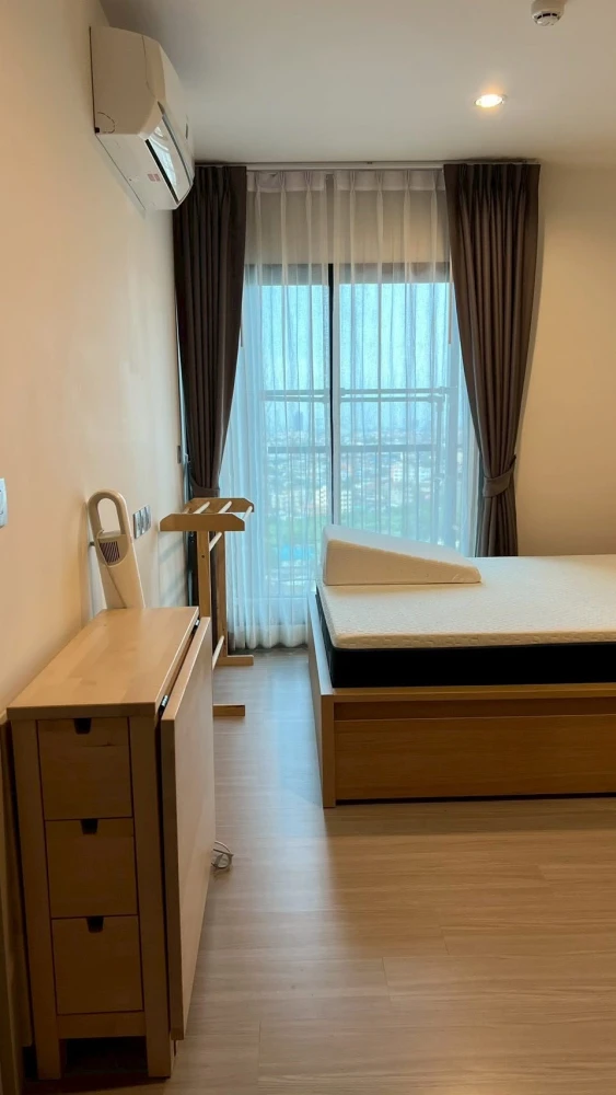For rent: Aspire Erawan Prime. Spacious and comfortable room with furnished interior. You absolutely shouldn't miss this opportunity!
