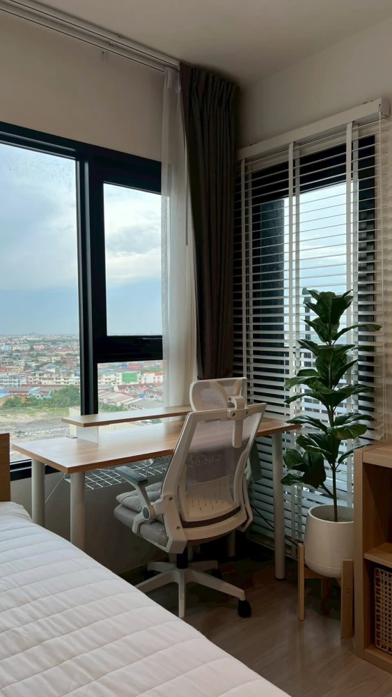 For rent: Aspire Erawan Prime. Spacious and comfortable room with furnished interior. You absolutely shouldn't miss this opportunity!