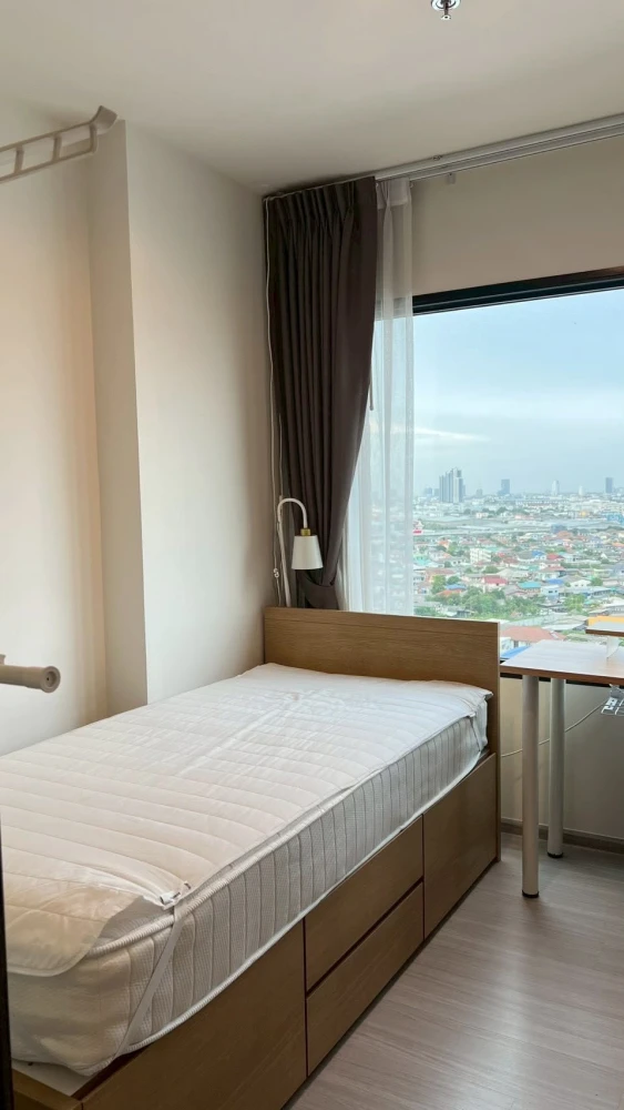 For rent: Aspire Erawan Prime. Spacious and comfortable room with furnished interior. You absolutely shouldn't miss this opportunity!