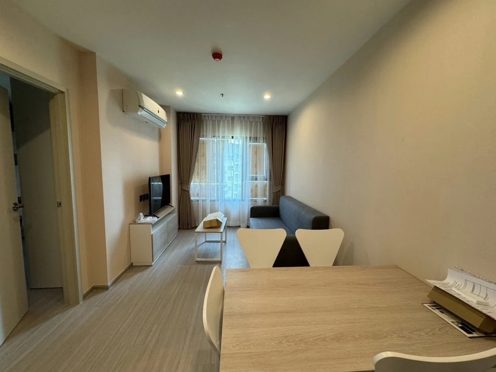 For rent: Aspire Erawan Prime, spacious room, comes with a lot of usable space, come and book now, don't miss it.