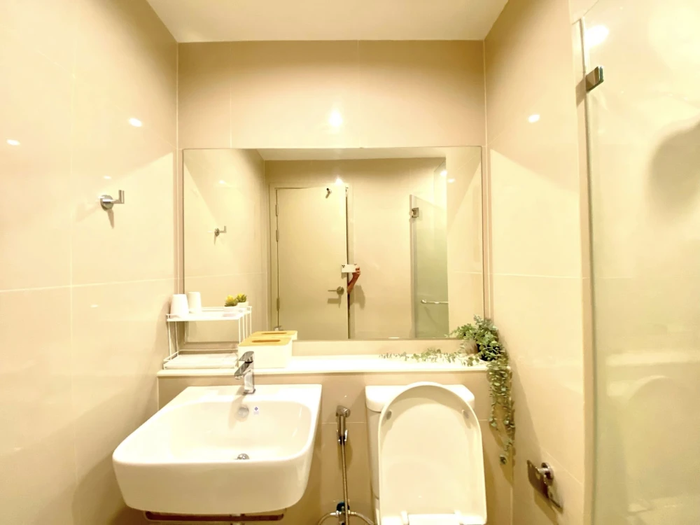 For rent: Aspire Erawan Prime, ready to move in, well separated, great price, come and reserve today.