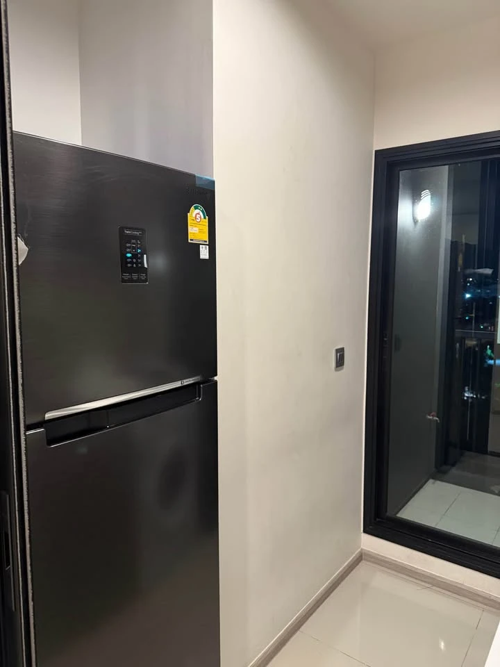 For rent: Aspire Erawan Prime, fully furnished and equipped with appliances. Just bring your suitcase and move in! Don't miss out!
