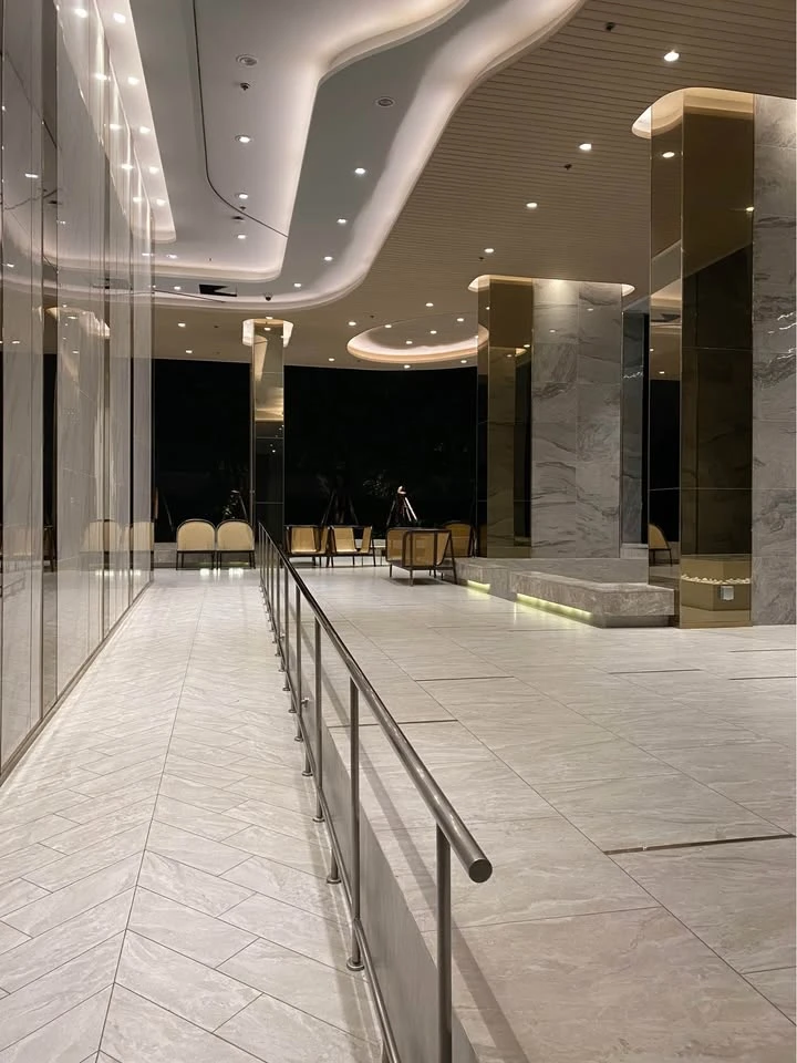 For rent: Aspire Erawan Prime, fully furnished and equipped with appliances. Just bring your suitcase and move in! Don't miss out!