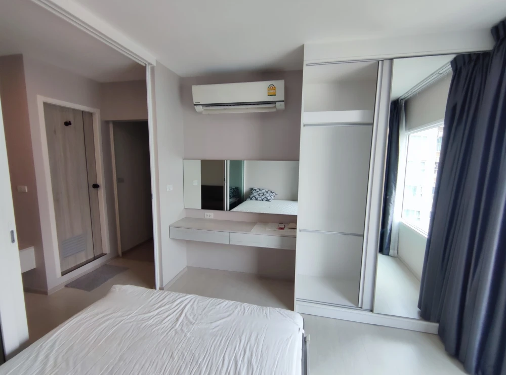 For rent ASPIRE Erawan 29th floor, separate room, fully furnished, book now, hurry!
