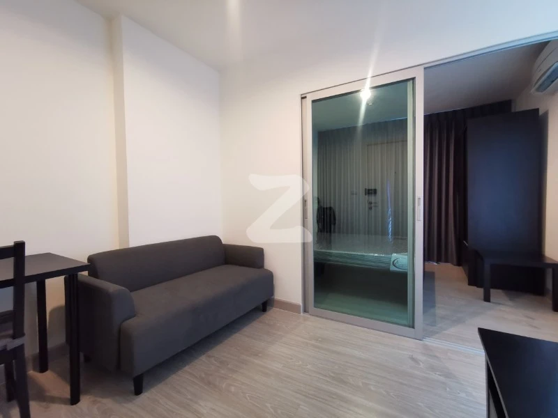 For rent: Aspire Ngamwongwan, a nice room with complete furnishings at a great price. Book now!