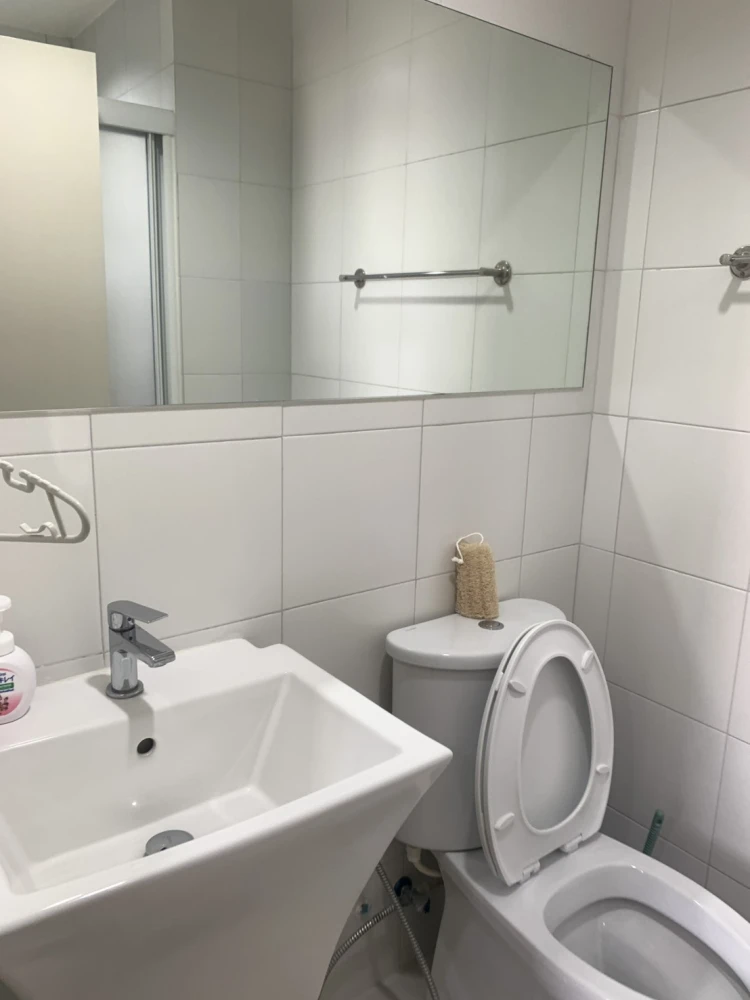 Aspire Ngamwongwan for rent, ready to move in, fully furnished, affordable price, hurry and reserve now!