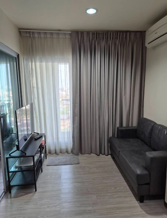 For rent: Aspire Ngamwongwan, fully furnished apartment, ready to move in. Book now! Don't miss out!