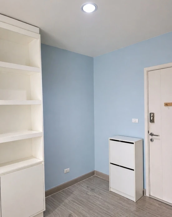 For rent: Aspire Ngamwongwan, fully furnished apartment, ready to move in. Book now! Don't miss out!