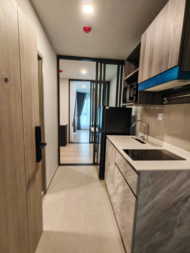 For rent: Aspire Onnut Station, 11th floor (not a studio), unobstructed view, fully furnished. Don't miss out!