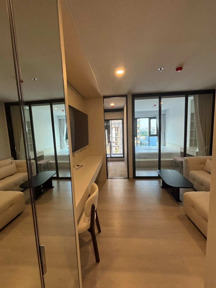 For rent: Aspire Onnut Station apartment. Spacious and comfortable, fully furnished. Book now, don't miss out!!!
