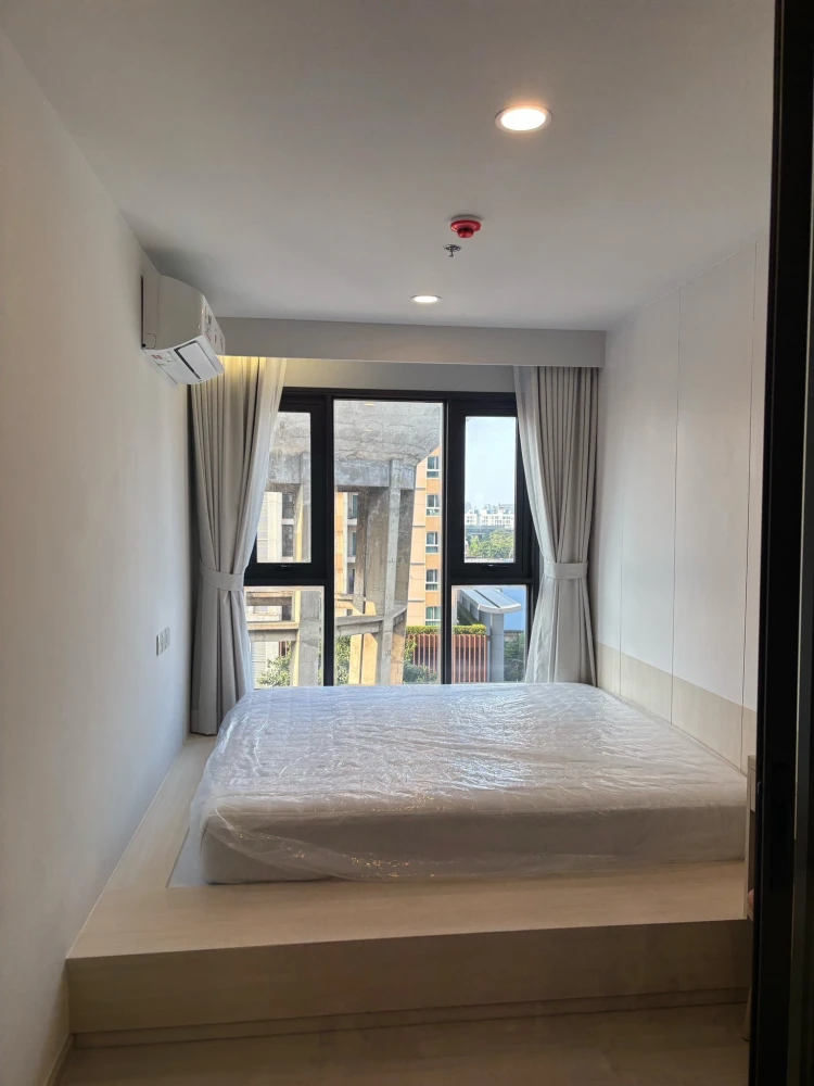 For rent: Aspire Onnut Station apartment. Spacious and comfortable, fully furnished. Book now, don't miss out!!!