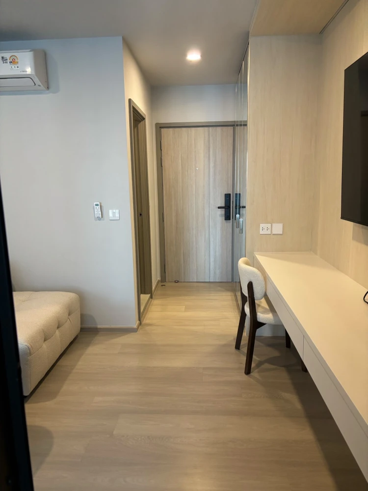 For rent: Aspire Onnut Station apartment. Spacious and comfortable, fully furnished. Book now, don't miss out!!!